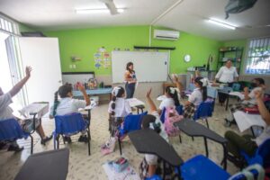Himno de Yucatán se cantará en las escuelas.