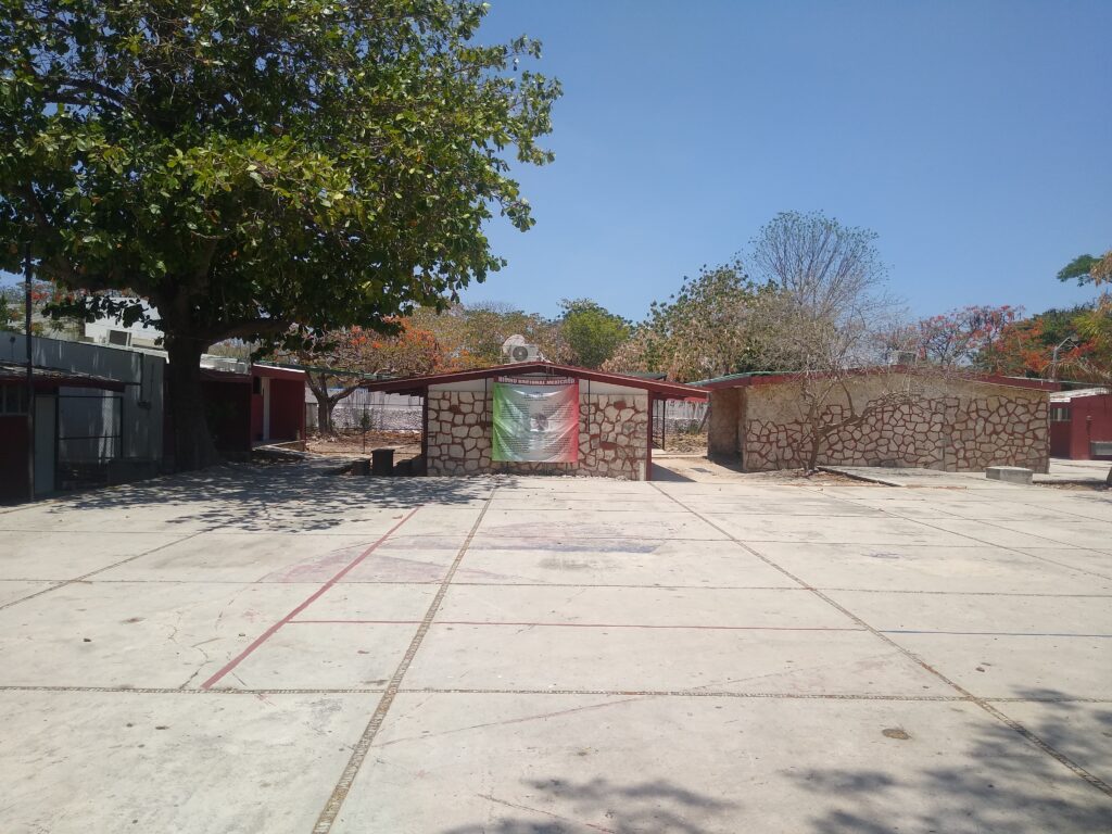 El número de estudiantes en Yucatán. Escuela en Mérida.