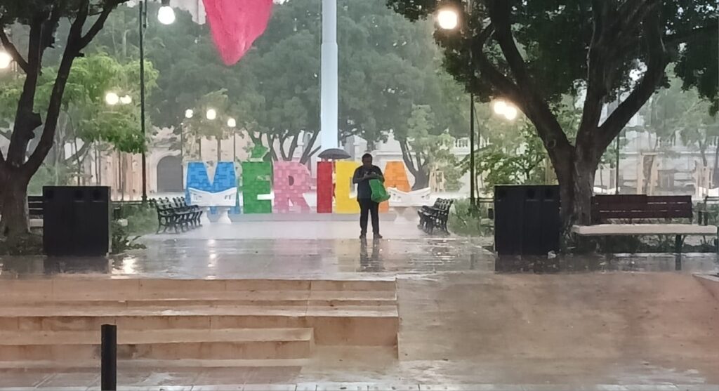 Estado del tiempo para Yucatán. Se esperan lluvias fuertes.